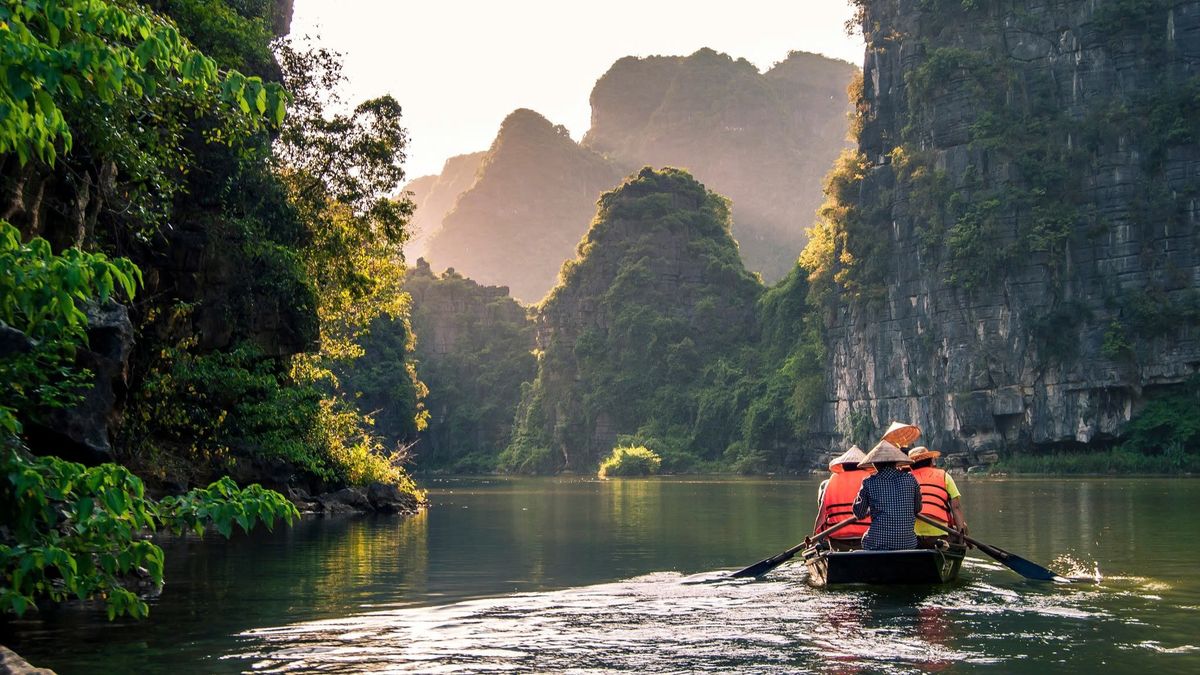 DU LỊCH NINH BÌNH TRONG NGÀY - GÓI STANDARD